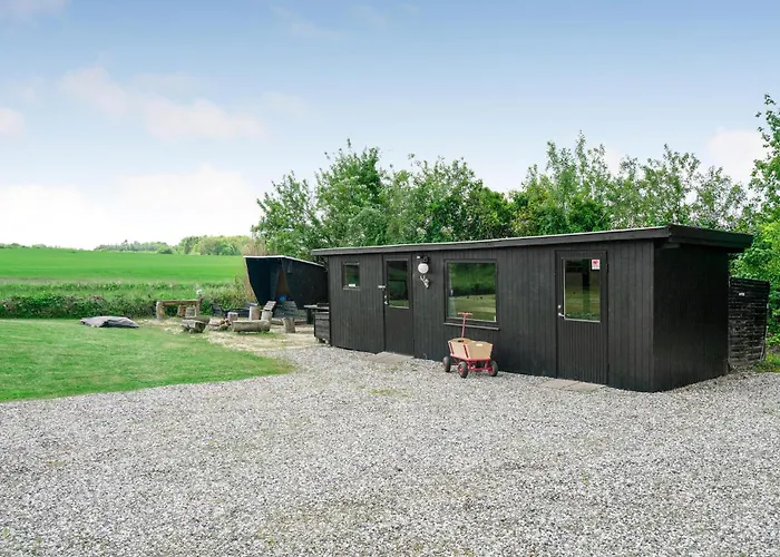 Three-bedroom In Vakantiehuis *