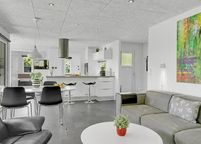 Vakantiehuis Three-bedroom In